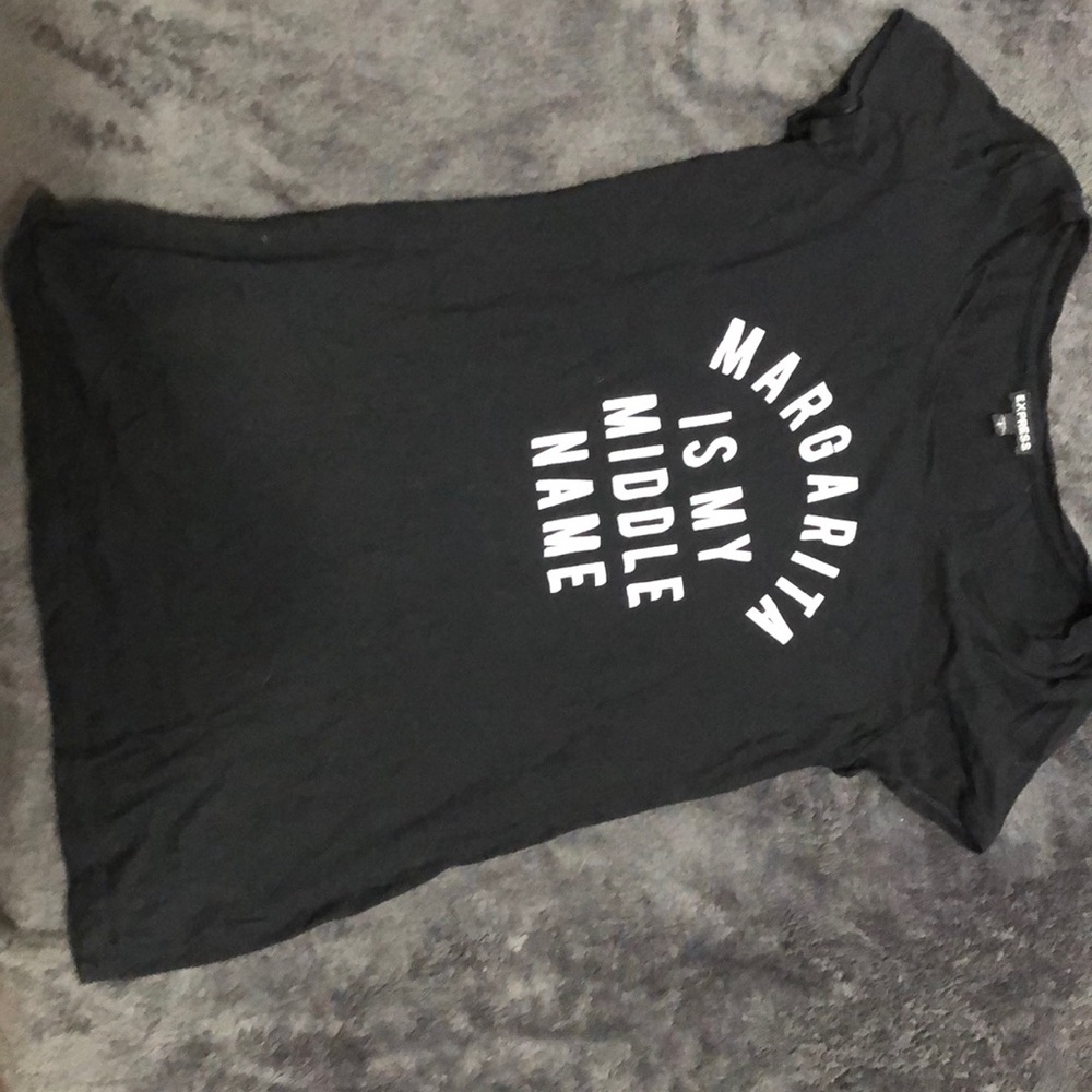 Black t shirt